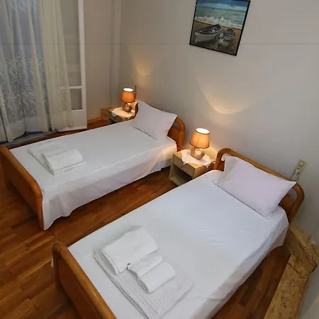 In Old Town Of Lefkas Hotel